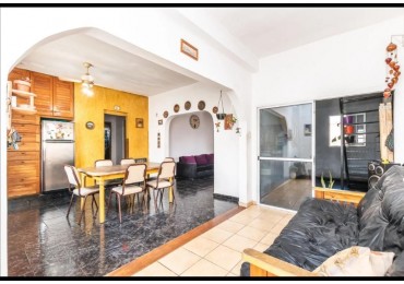 Ph planta alta de 4 ambientes - San Justo