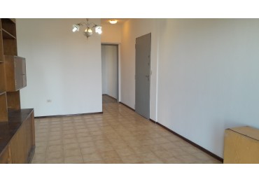 EN ALQUILER DEPARTAMENTO 3 AMBIENTES CON COCHERA - VILLA MADERO