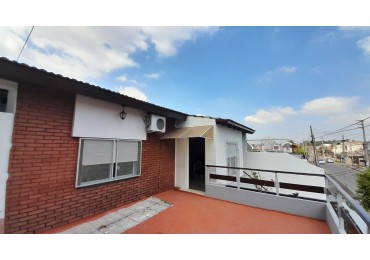 ALQUILER DE PH 3 AMBIENTES EN VILLA LUZURIAGA