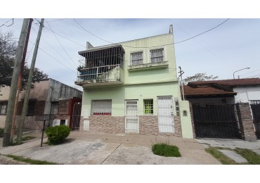 EN VENTA PH MULTI FAMILIAR EN RAMOS MEJIA MONOAMBIENTES-2AMBIENTES Y 3 AMBIENTES