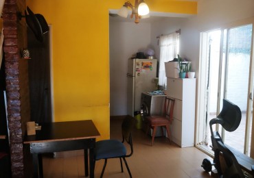 EN ALQUILER DUPLEX 2 AMBIENTES EN RAMOS MEJIA 