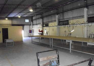 En Alquiler Galpon Industrial En Poligono Industrial 