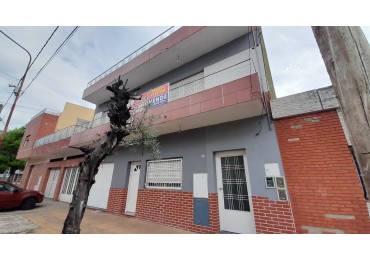 EN VENTA PH DE 3 AMBIENTES EN LOMAS DEL MIRADOR