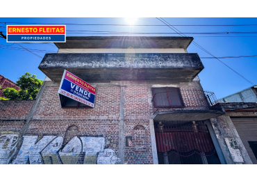 VENTA DE LOTE CON LOSA - ISIDRO CASANOVA